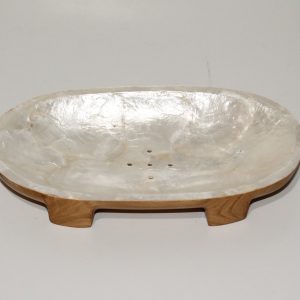 Soap holder in shell and wood