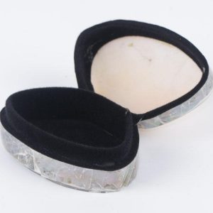 Jewelry box